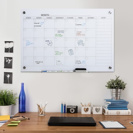 Seinale kinnitatav tahvlikalender 90 × 60 cm koos tarvikutega