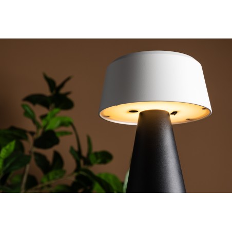Stratfordi laualamp ø15*23cm – valge/must /