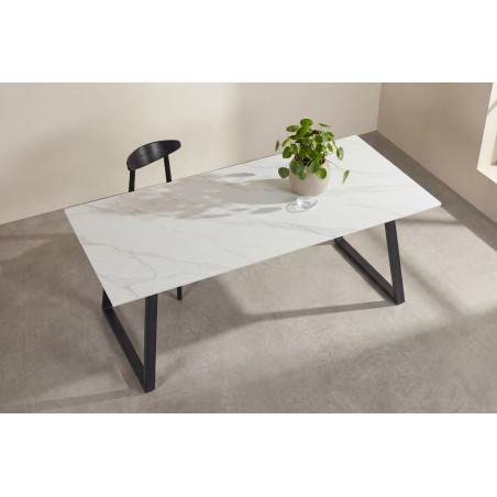 Söögilaud Estelle 200*90 – must/valge Marblelook