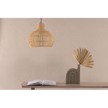 Varekil – suur ripplamp – loodus / loodusrotang
