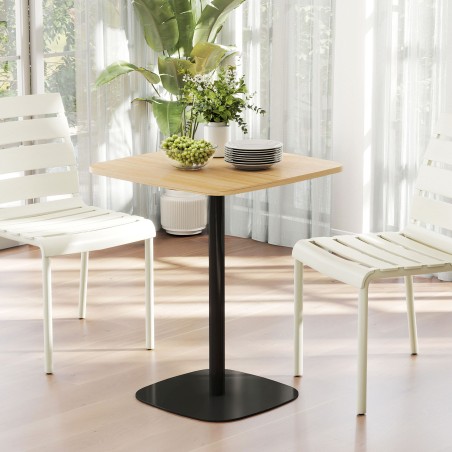 Väike ruudukujuline söögilaud (60 cm), MDF-plaadiga lauaplaat, terasest jalg,  naturaalne puit ja must värv