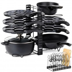 Must metallist alus pottide, pannide ja kaante...