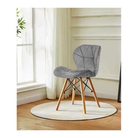 Komplektis 4 samettooli söögituppa ja elut... | FreshDesign.ee