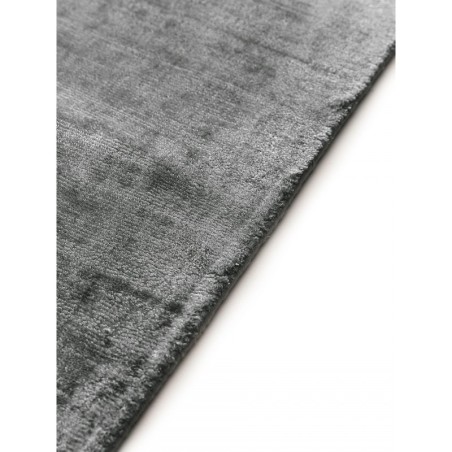 Viskoosvaip Nova Tumehall 120x170 cm | FreshDesign.ee