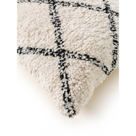 Padjakate Naomi Cream 45x45 cm | FreshDesign.ee