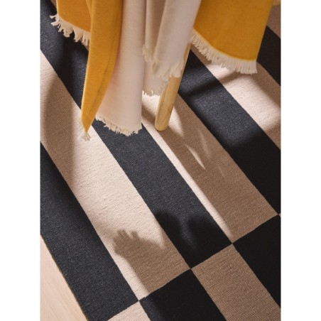 Madal vaip Judith Beež/must 250x350 cm | FreshDesign.ee