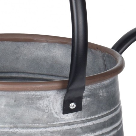 Dekoratiivne metallist kastekann | FreshDesign.ee