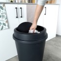 Plastikust prügikast must 47 l | FreshDesign.ee
