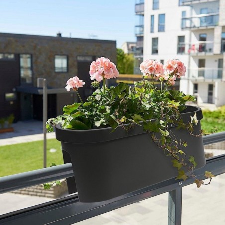 Rõdu lillepott plastikust must 59 cm