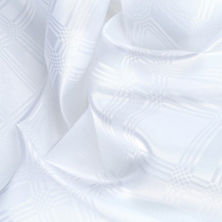 Plekikindel laudlina valge 180x130 cm | FreshDesign.ee