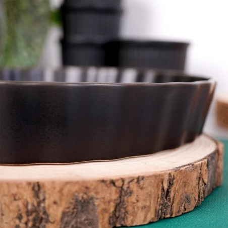 Mustast portselanist koogivorm 25 cm | FreshDesign.ee