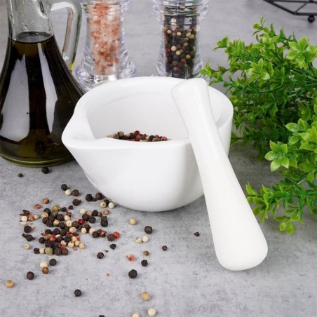 Valge portselanist uhmer | FreshDesign.ee