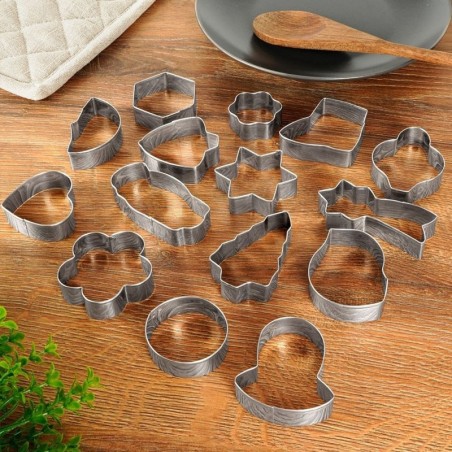 Piparkoogivormid terasest Christmas MISTY 15 tk.