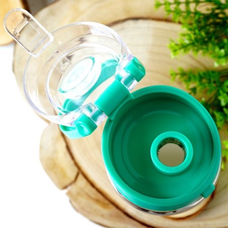 Roheline veepudel puuviljasisuga 650 ml | FreshDesign.ee