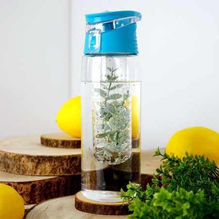 Sinine puuviljasisuga veepudel 650 ml