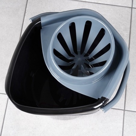 Mopiämber väänajaga, plastik, must, 14 l | FreshDesign.ee