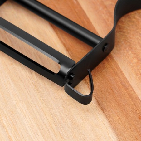 Köögivilja- ja puuviljakoorija, teras, mus... | FreshDesign.ee