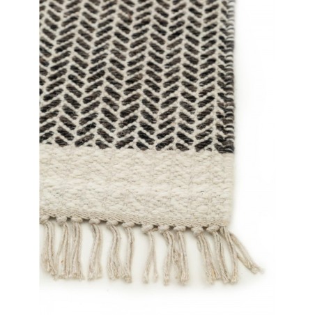 villa VAIP Kim must/Valge 120x170 cm | FreshDesign.ee