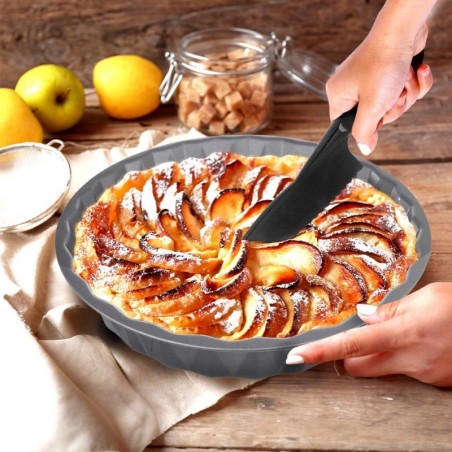 Kooginuga sakilise mustaga BLACKLINE 24,5 cm