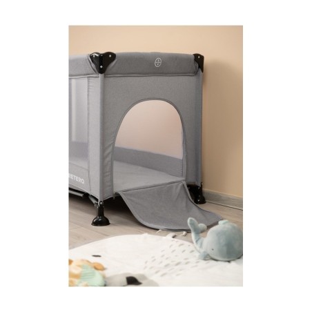 REISIVOODI BASIC HALL