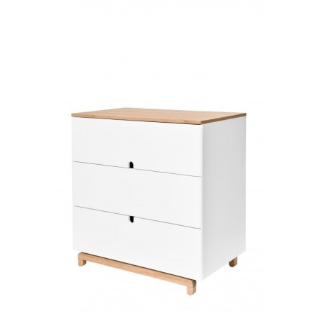 Kolme sahtliga kummut NOMI tamm/valge