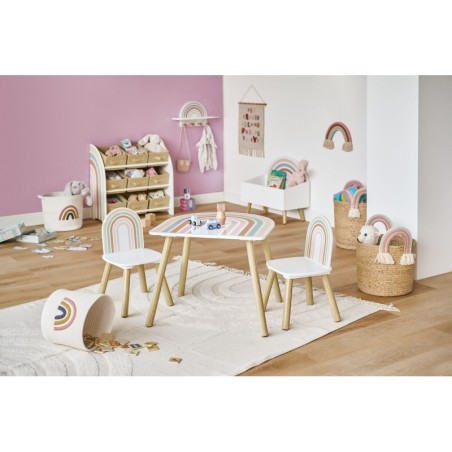 Laste seinariiul nagi vikerkaar | FreshDesign.ee