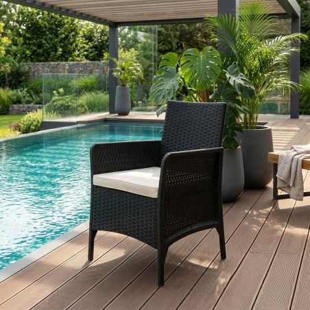 Aiatugitool koos padjaga rõdu terrassile aeda, must