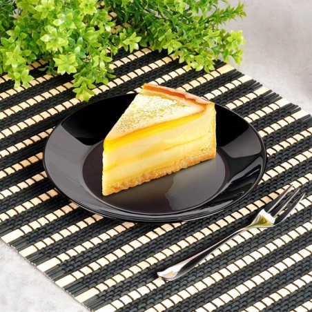 Mustast klaasist magustoidutaldrikud 18 cm 6 tk. | FreshDesign.ee