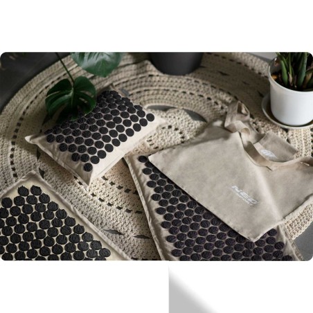 Akupressuurikomplekt naeltega, 3-osaline, hall ja must