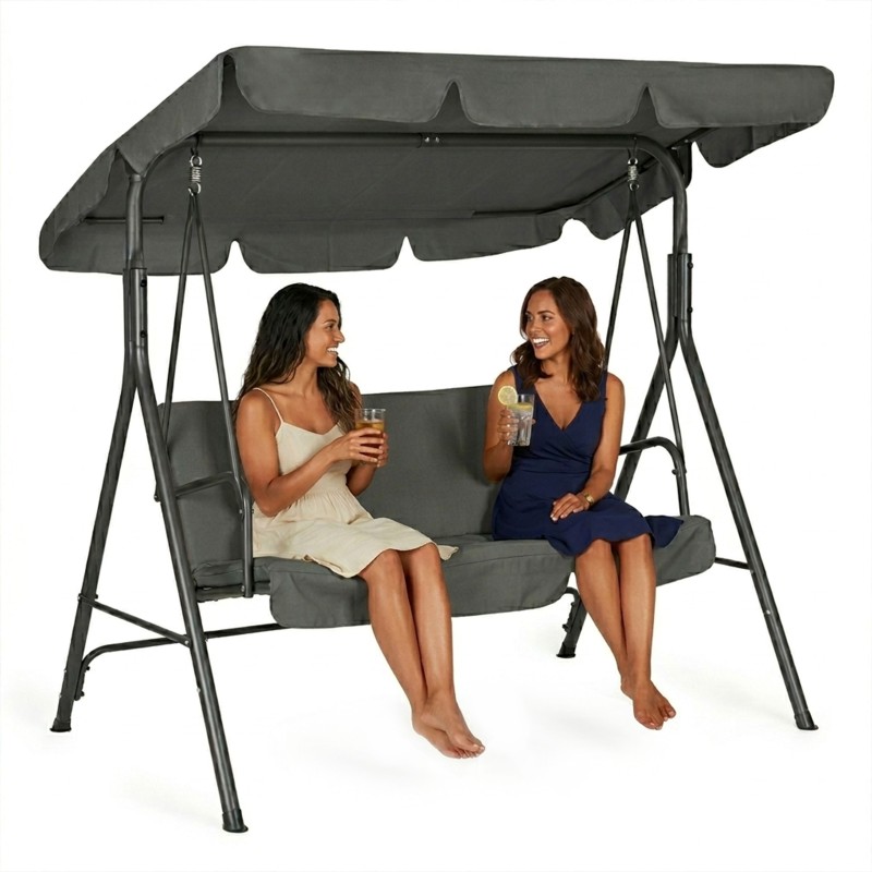 Terasraamiga 3-kohaline aiakiik, hall