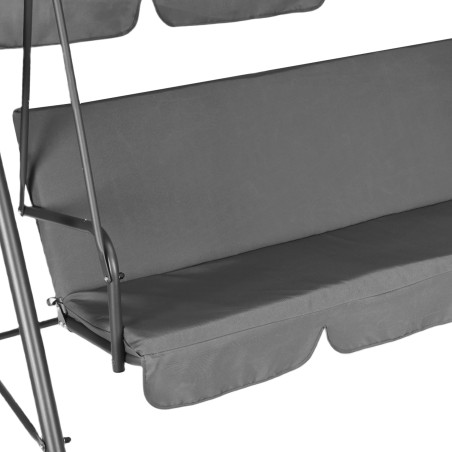 Terasraamiga 3-kohaline aiakiik, hall