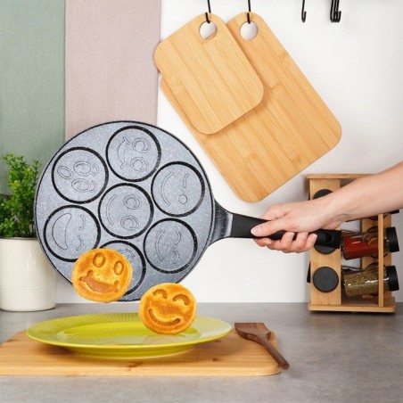 Graniitmunapann 7 auguga BLACK LINE 26 cm | FreshDesign.ee