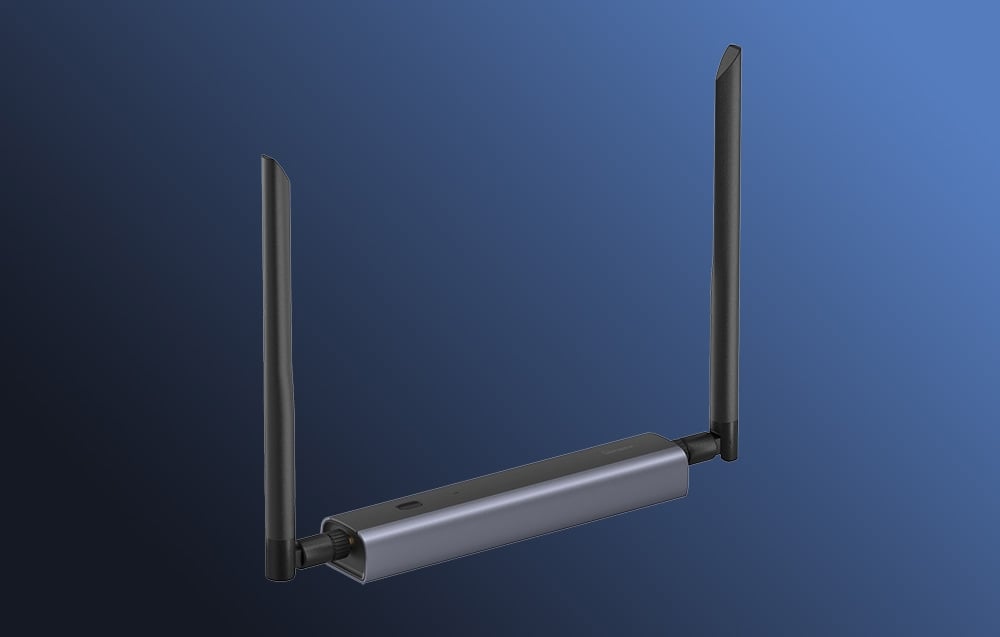 Gray-black ZigBee gateway with 2 antennas on a dark blue background.