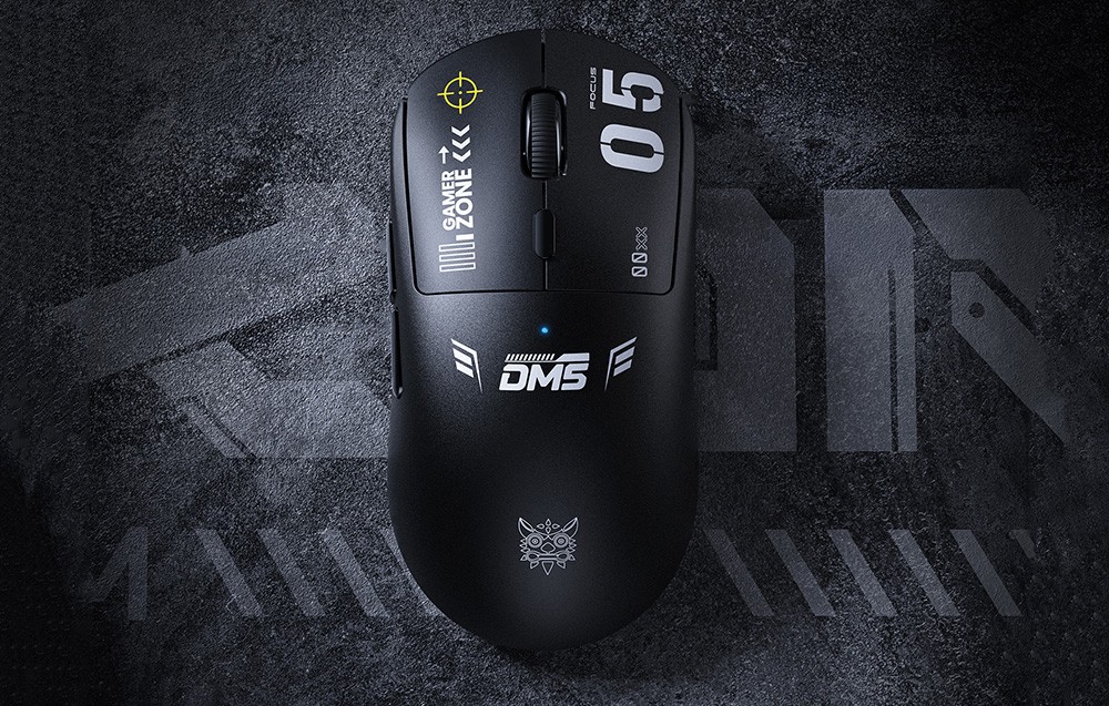 Onikuma black computer mouse on a dark background