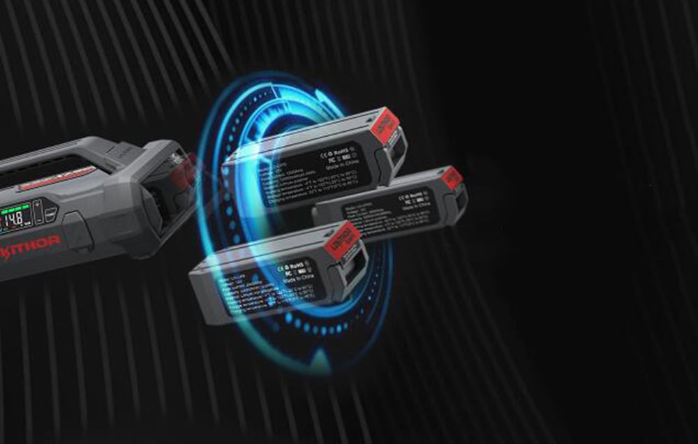 Three replaceable batteries shown against the device with a blue graphic effect.