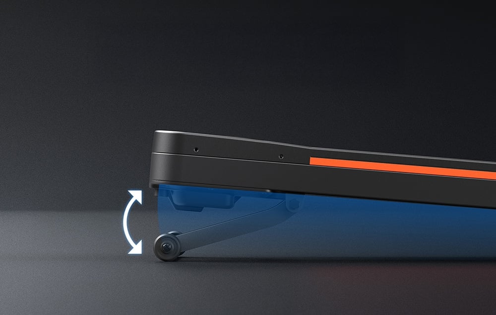 Profile of the lower part of the black treadmill with a raised, blue-highlighted footplate and a white arrow