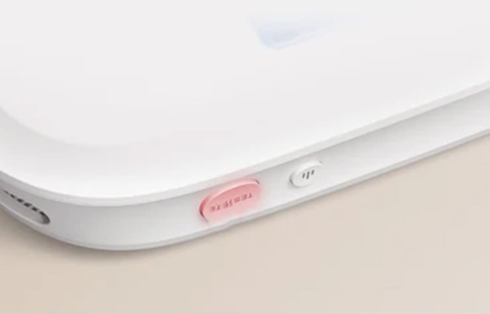 Close-up of the side buttons of the carbon monoxide detector